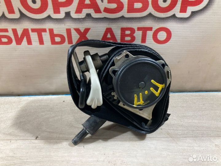 Ремень безопасности передний правый Nissan Almera