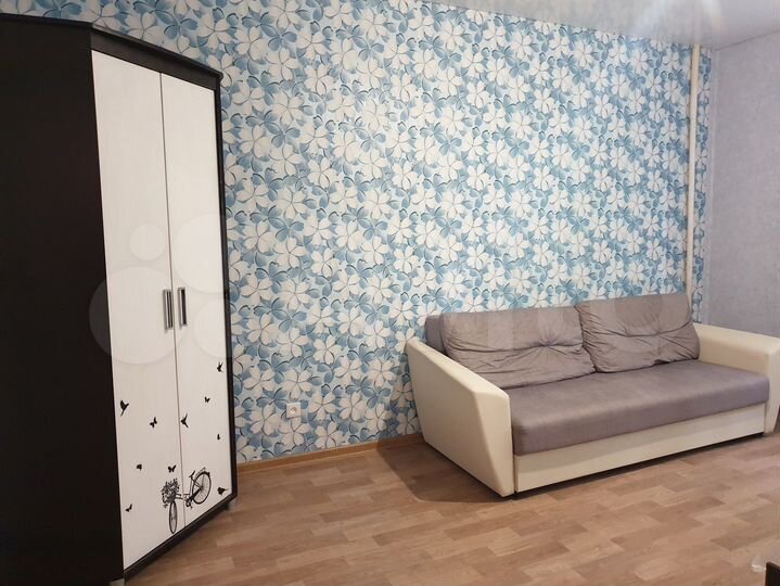 Комната 16 м² в 3-к., 4/4 эт.