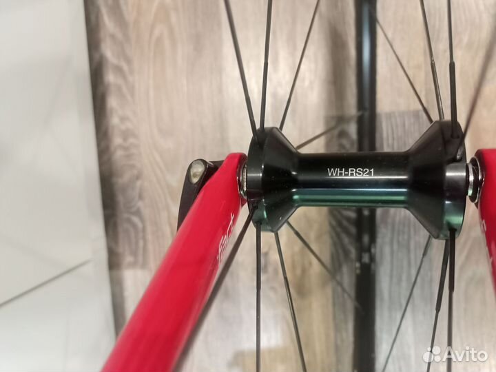Шоссейный велосипед specialized