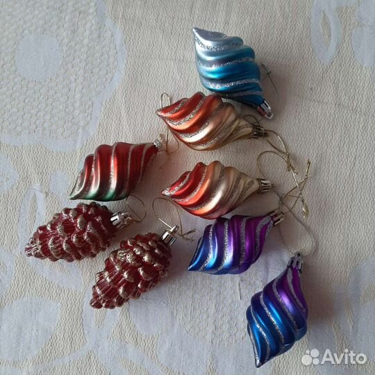 Новогодние игрушки