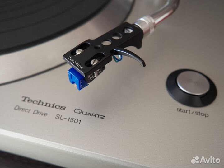 Проигрыватель винила Technics SL-1501