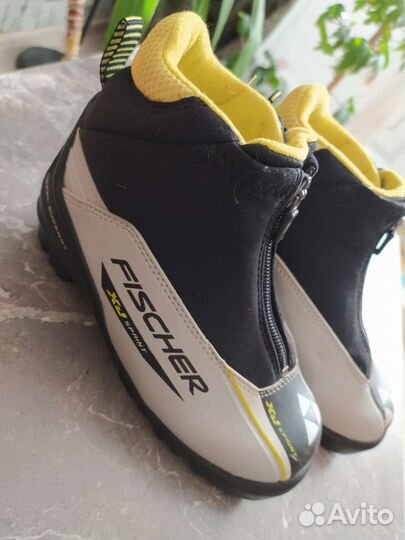 Лыжные ботинки fisher 31