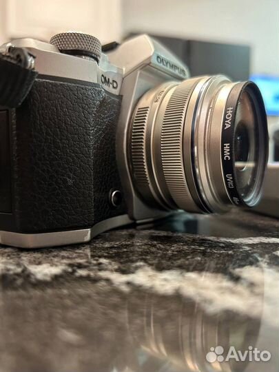 Фотоаппарат olympus om -d em5 mark2 17mm 1:1.8