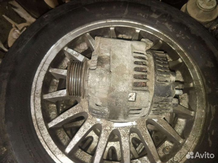 Генератор Ауди 100 с4,2.3 двигатель