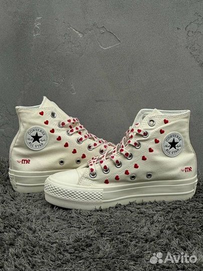Converse Chuck Taylor All Star Lift Hi White Red