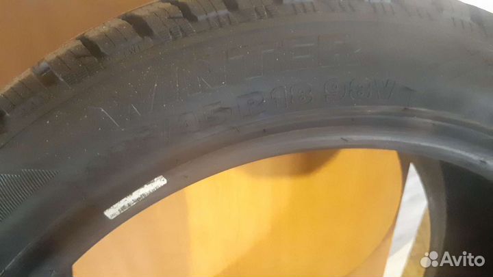 Tigar Winter 235/45 R18 98