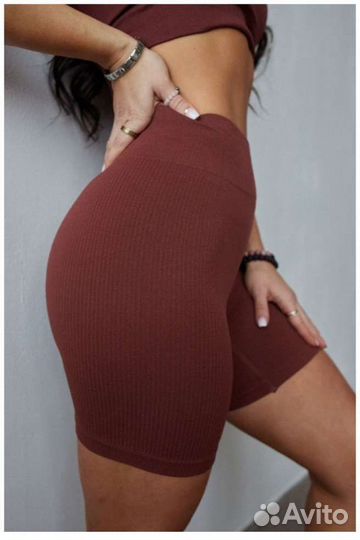 Велосипедки и топ