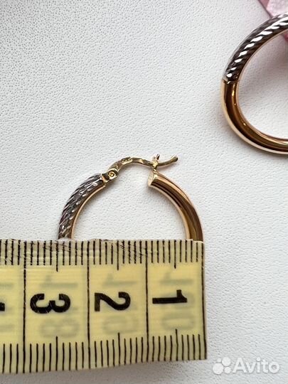 Золотые серьги