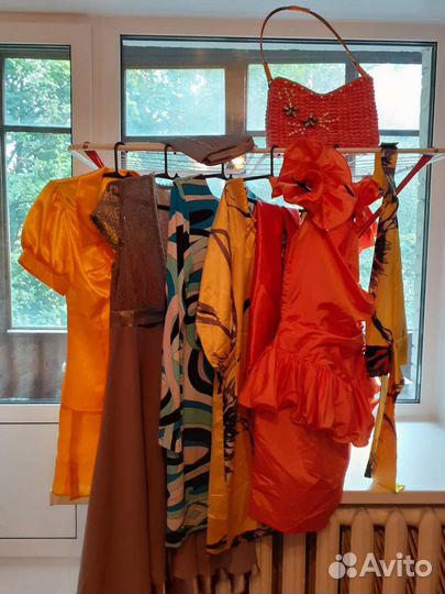 Одежда пакетом для девушки s-M 90-65-95