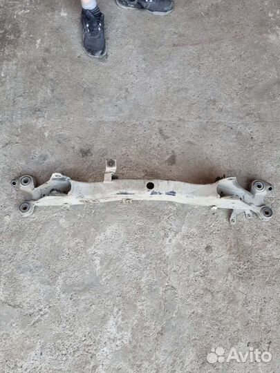 Задний подрамник Audi S4C4/A6C4/100