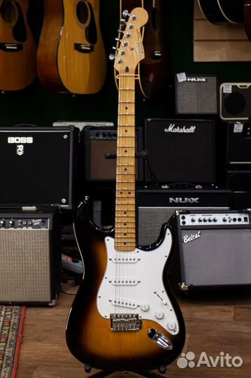 Электрогитара Fender Stratocaster Standard, 2004