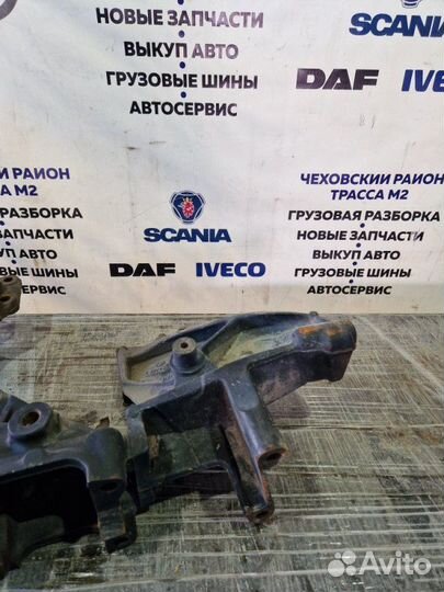 Кронштейн усилителя бампера Scania