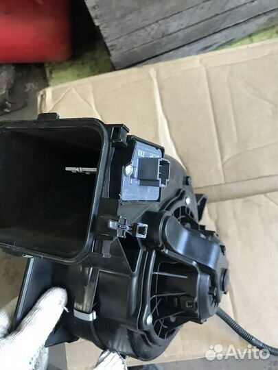 Мотор отопителя печки LADA granta