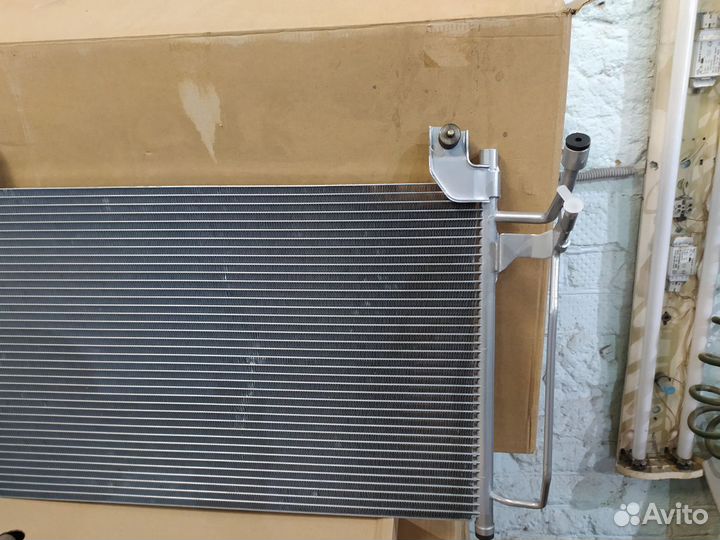 Радиатор кондиционера Mazda CX7