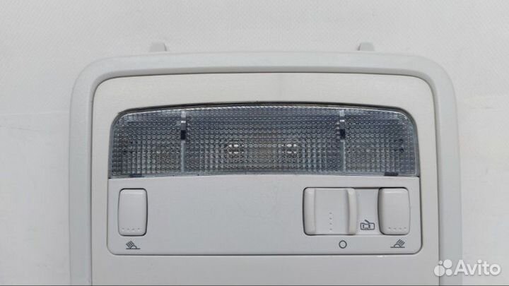 Плафон освещения салона Volkswagen Jetta 6 2.0 TDI