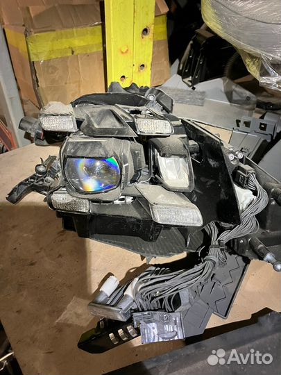 Фара Правая на запчасти Porsche Cayenne 958 рест