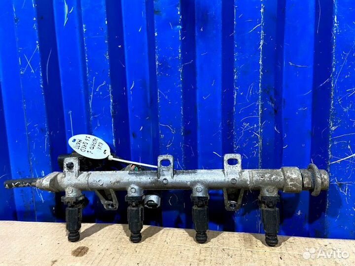 Топливная рампа Kia Cerato 1 1.6 G4ED 2005