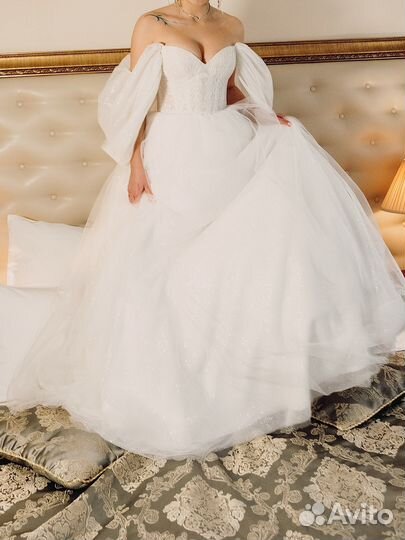 Свадебно платье