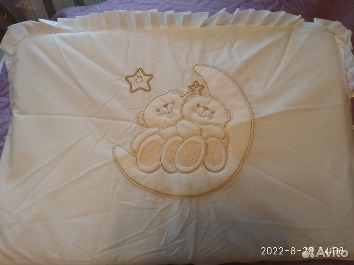 Комплект в детскую кроватку бортики, постельное