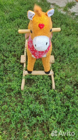 Лошадь качалка