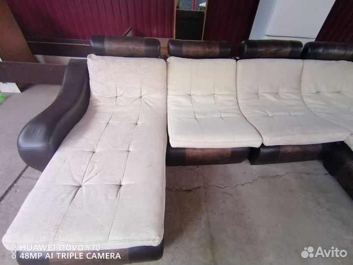 Угловой диван