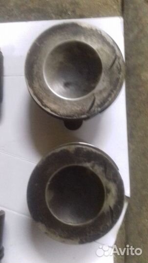 Ауди А4 В7 поршни с шатунами