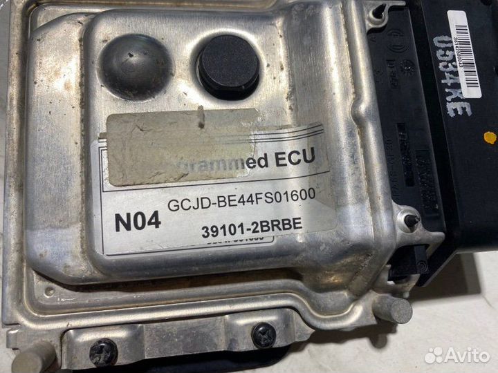Блок управления двигателем Kia Ceed JD G4FA 2015