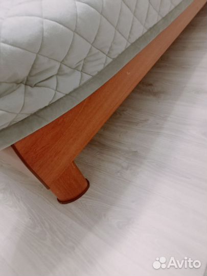 Кровать двуспальная 160х200 бу
