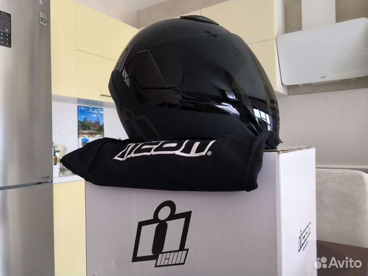 Мото шлем icon airflite mips stealth