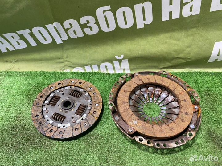 Комплект сцепления Toyota Yaris 1SZ-FE 2003