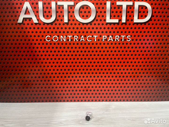 Камера переднего вида Mercedes-Benz Е-Class W213