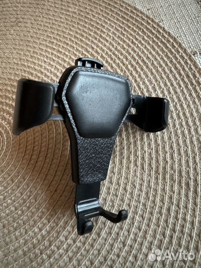 Автомобильный держатель для телефона