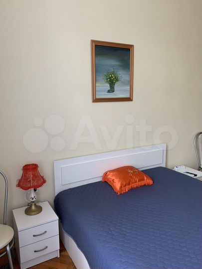 2-к. квартира, 42 м², 3/3 эт.