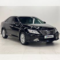 Toyota Camry 2.5 AT, 2014, 85 250 км, с пробегом, цена 1 330 000 руб.