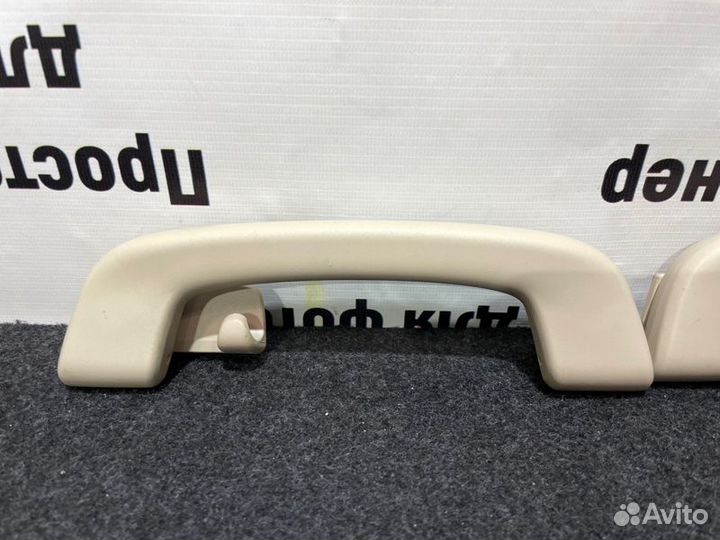 Ручка потолка Bmw 523I F10 N20B20B 2011