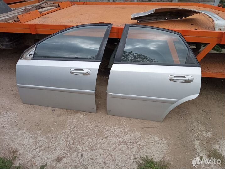 Крыло левое chevrolet lacetti