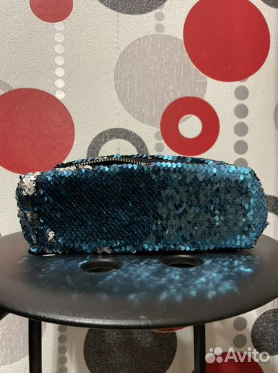 Школьный пенал