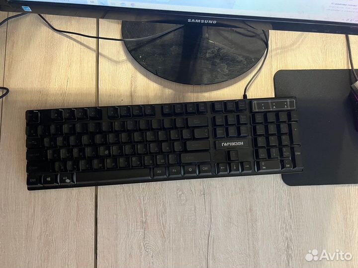 Игровая клавиатура с подсветкой