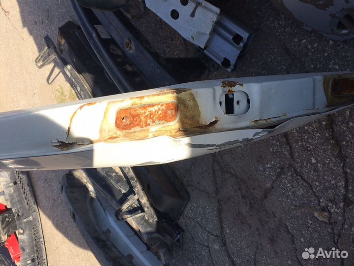 Дверь багажника правая largus