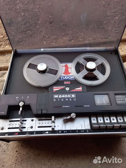 Продам магнитолу