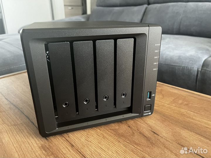 Сетевое хранилище / NAS Synology DS923+ на 4 диска