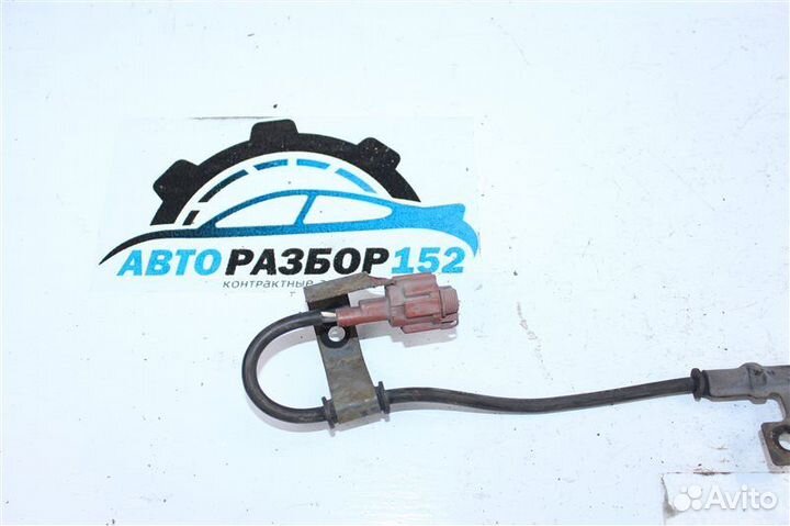 Датчик абс задний левый Nissan Maxima A32 VQ20DE