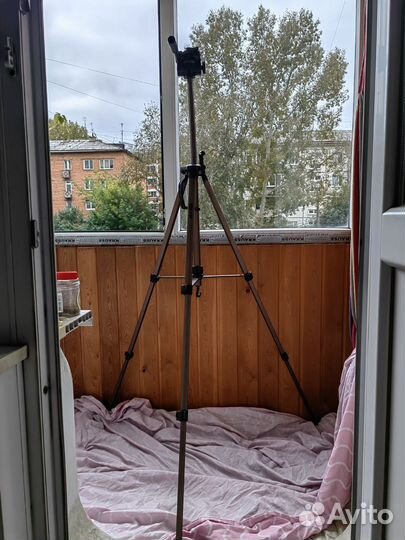 Штатив для фотоаппарата