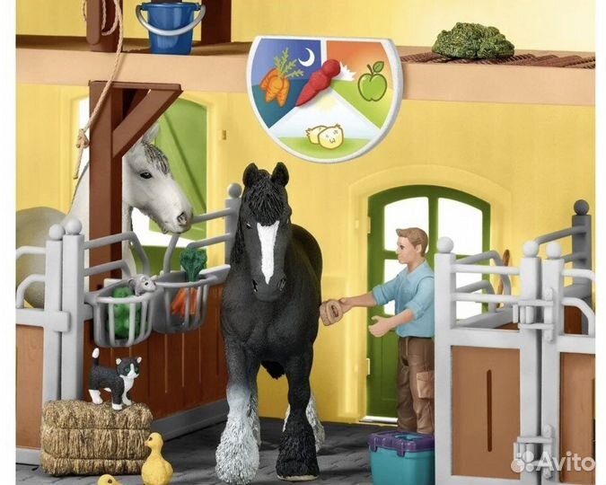 Игровой набор Schleich Конюшня 42485