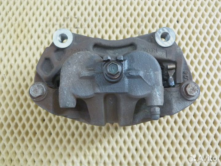 Суппорт передний левый Renault Koleos (HY) 2008-2016 (41011JY00A)