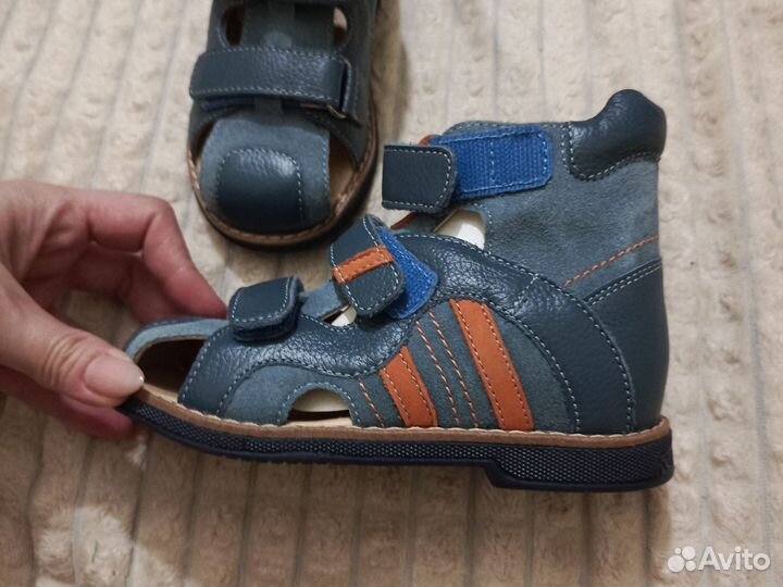 Сандалии детские