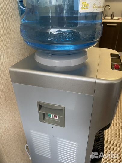 Кулер для воды