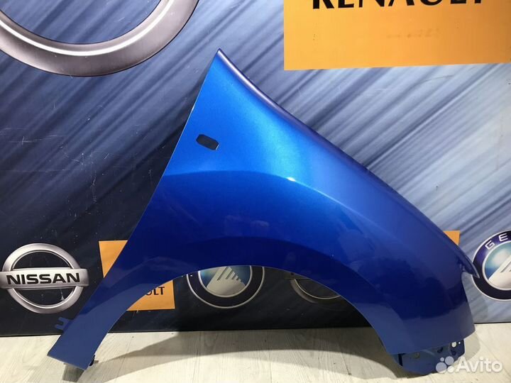 Крыло переднее Renault sandero 2 Прав