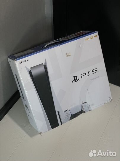 PlayStation 5 с дисководом