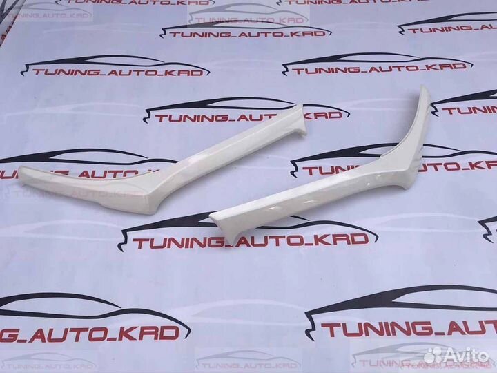 Ресницы на фары Toyota Land Cruiser 200 Q1901